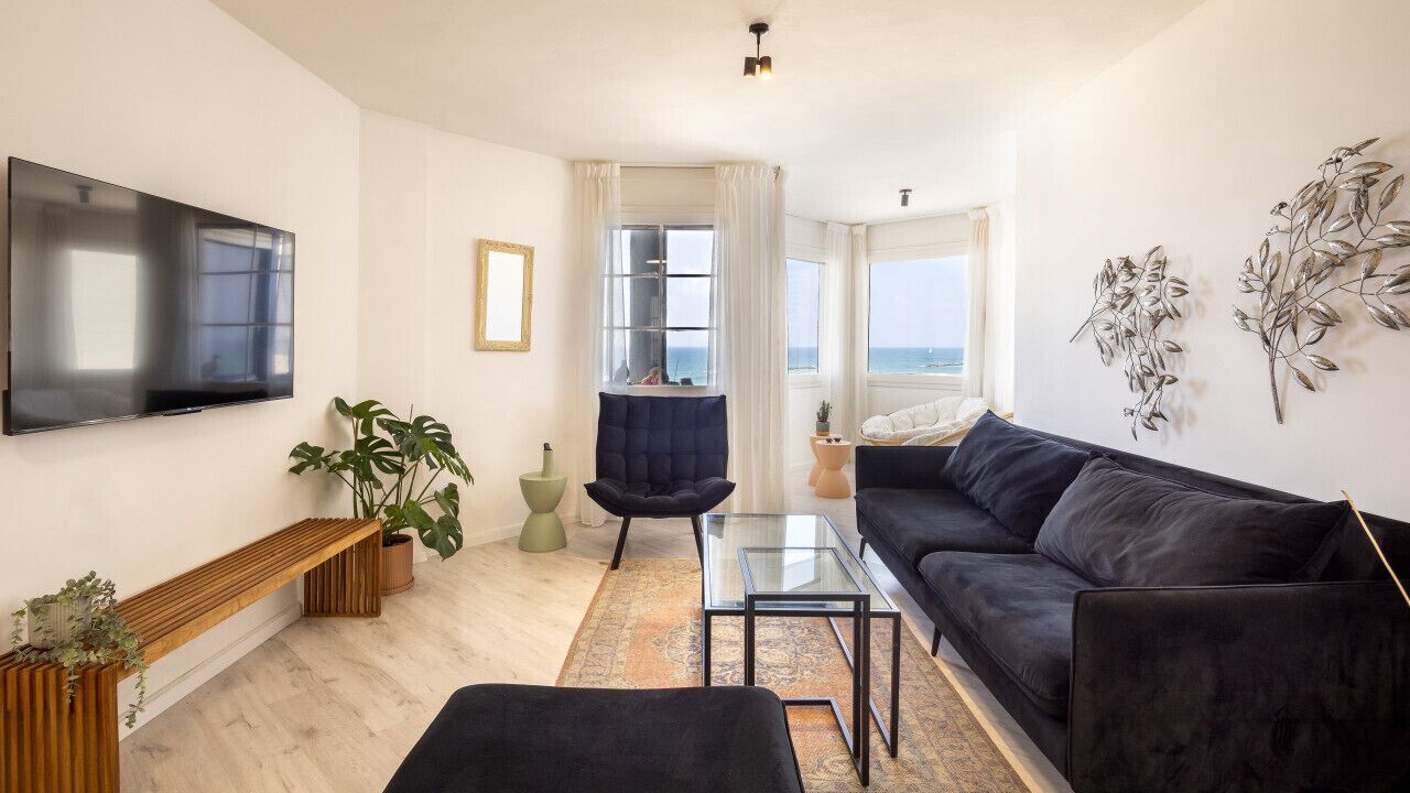 Photo of Livingroom in Kerem HaTeimanim