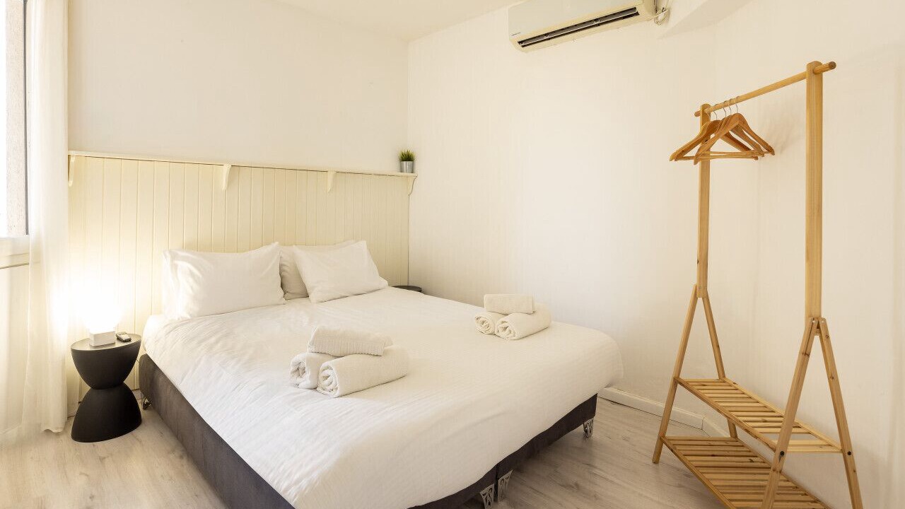 Photo of Bedroom in Kerem HaTeimanim