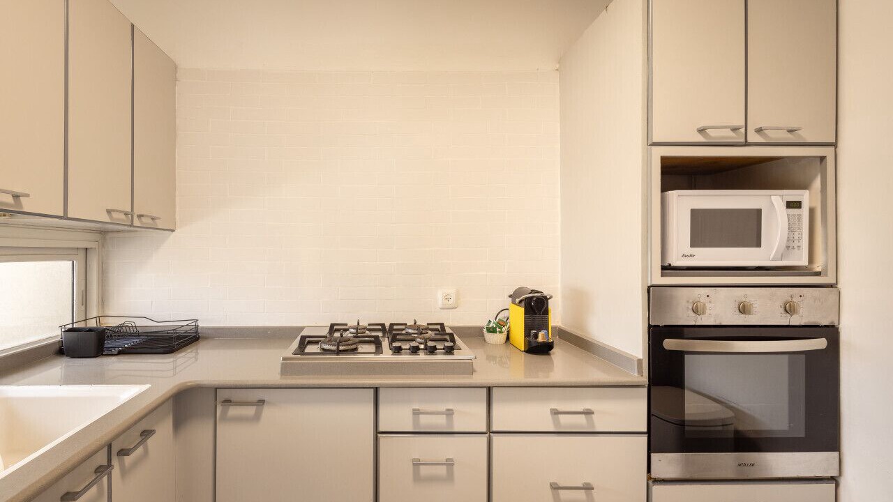 Photo of Kitchen in Kerem HaTeimanim