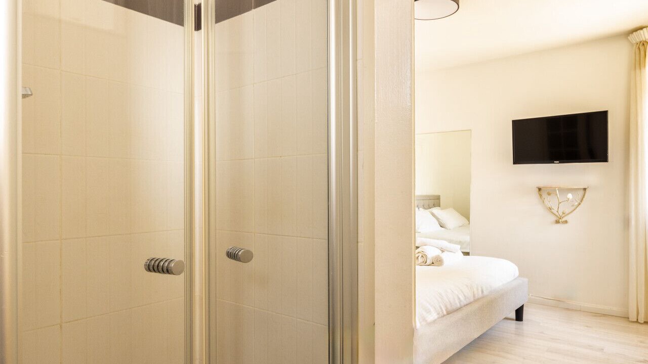 Photo of Bedroom in Kerem HaTeimanim