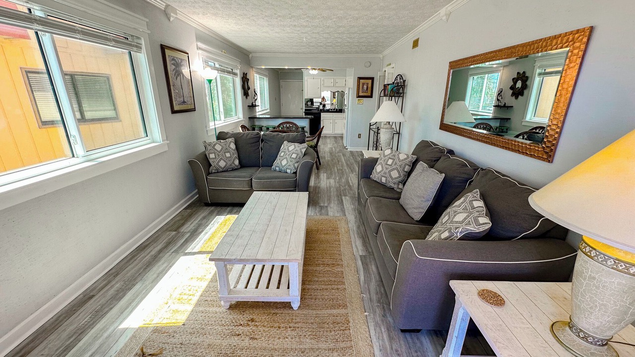 Photo of Livingroom in North Myrtle Beach
