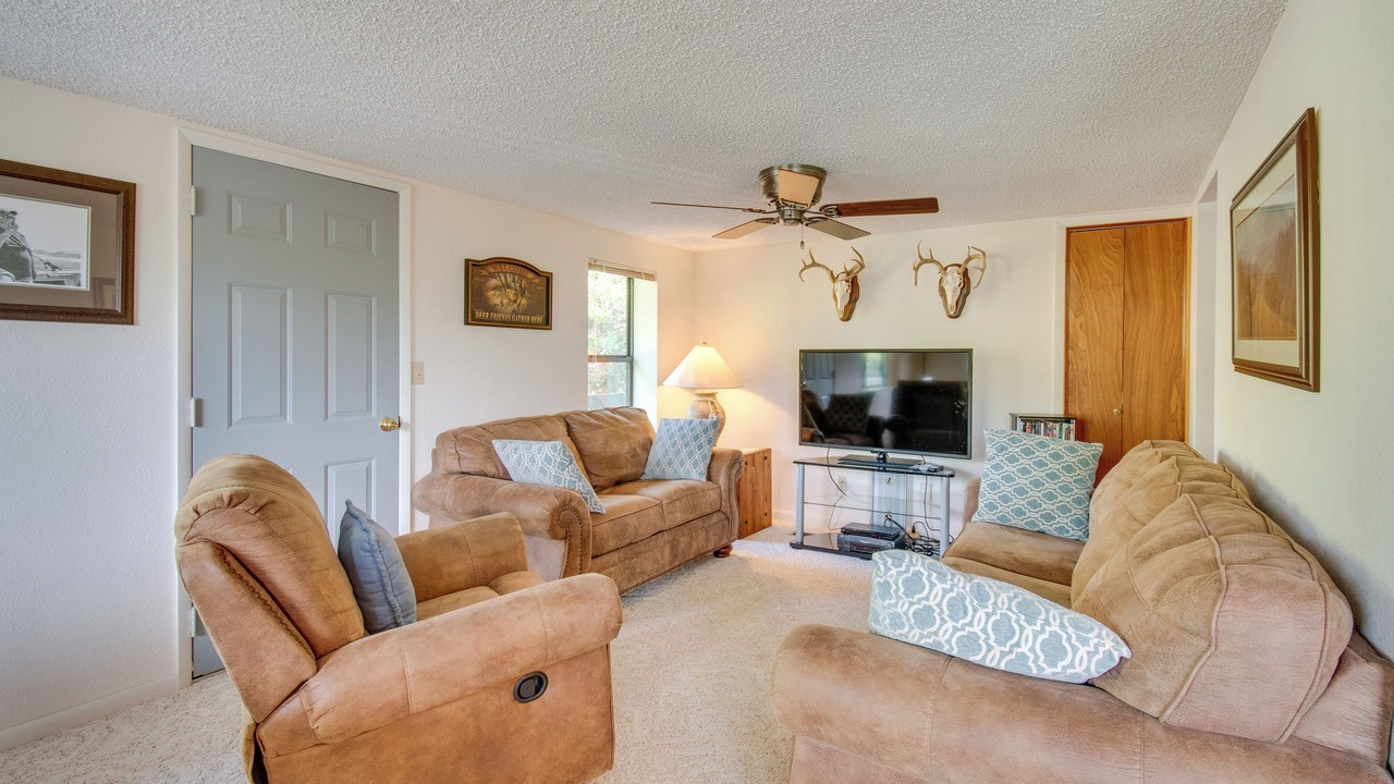 Photo of Livingroom in Lemoyne
