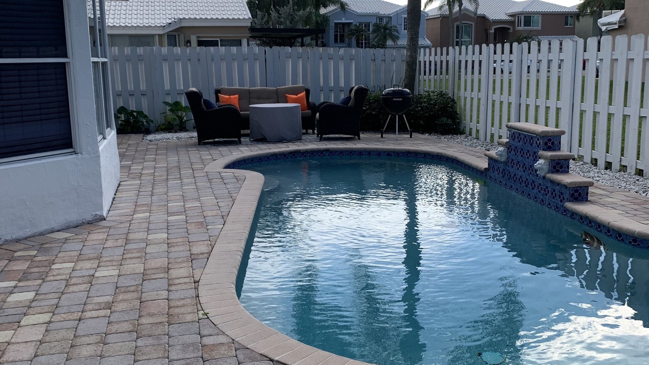 Photo of Outdoor in Pembroke Pines