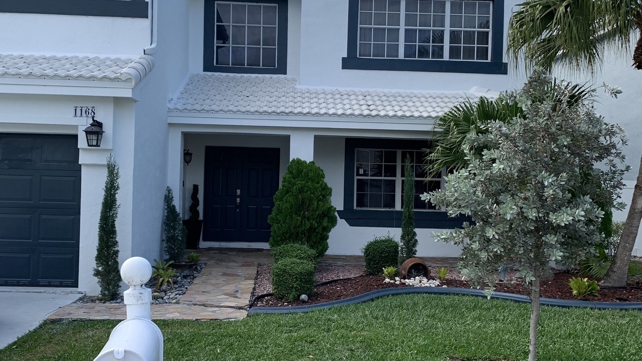 Photo of Outdoor in Pembroke Pines