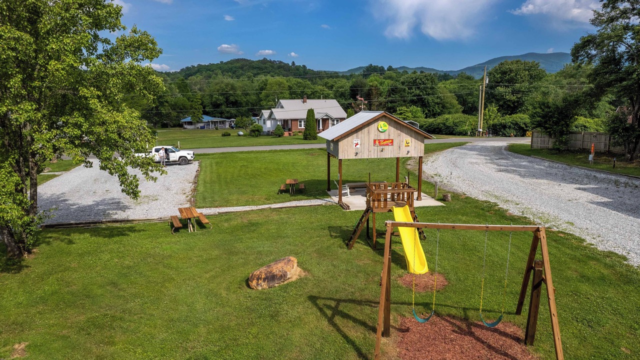 Photo of Others in Bryson City
