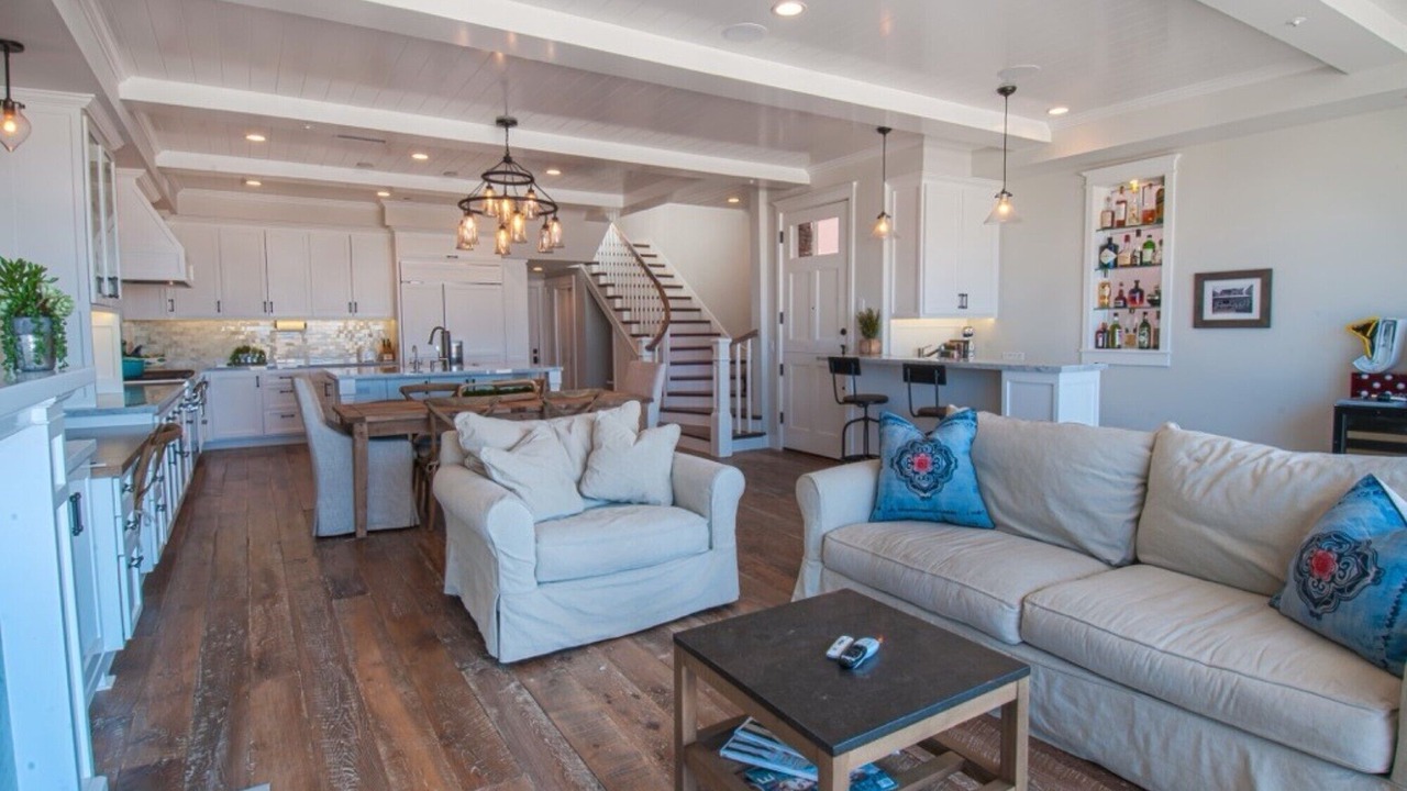Photo of Livingroom in Santa Ana Heights