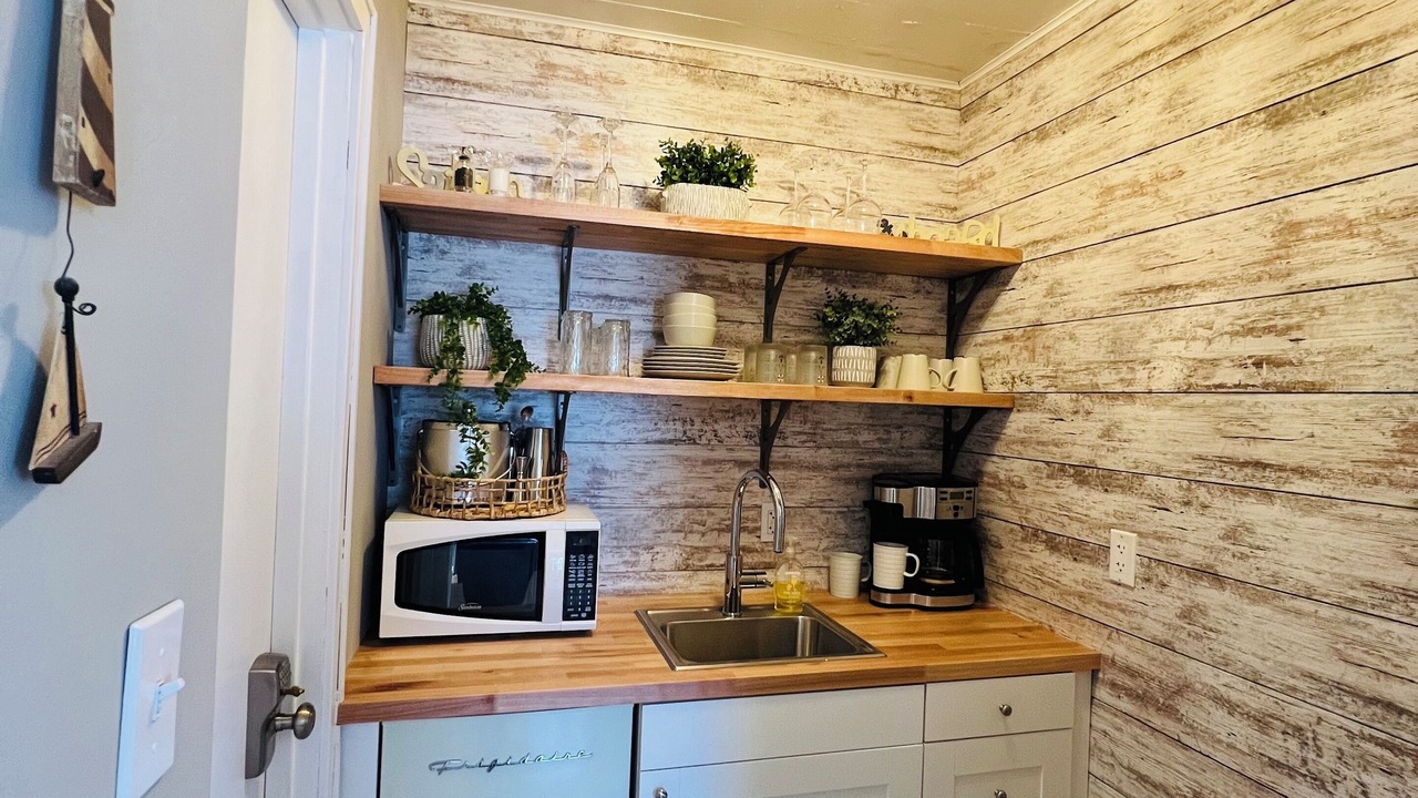 Photo of Kitchen in Saugatuck