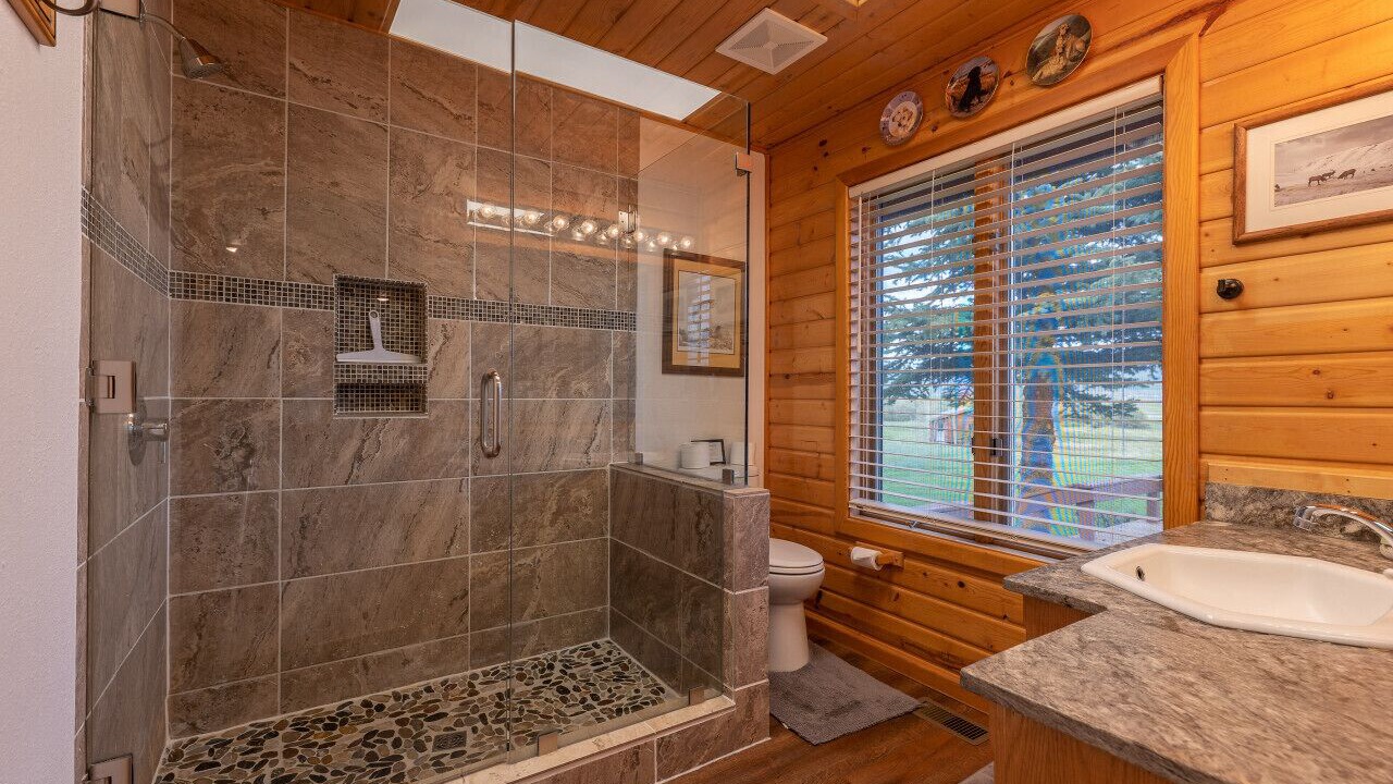 Photo of Bathroom in Victor