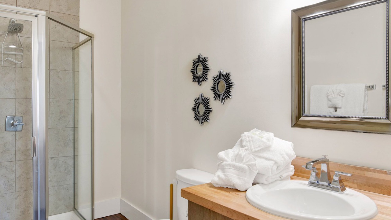 Photo of Bathroom in Gulf Shores