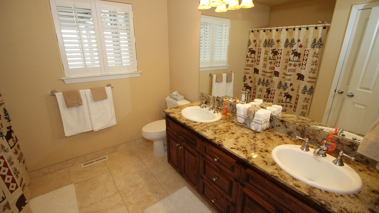 Photo of Others in Country Club Estates