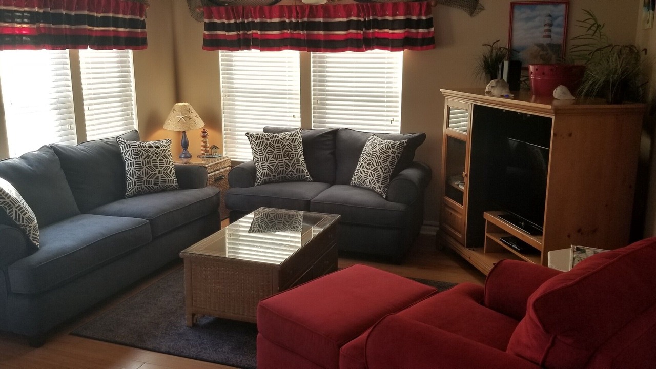 Photo of Livingroom in Surfside Beach