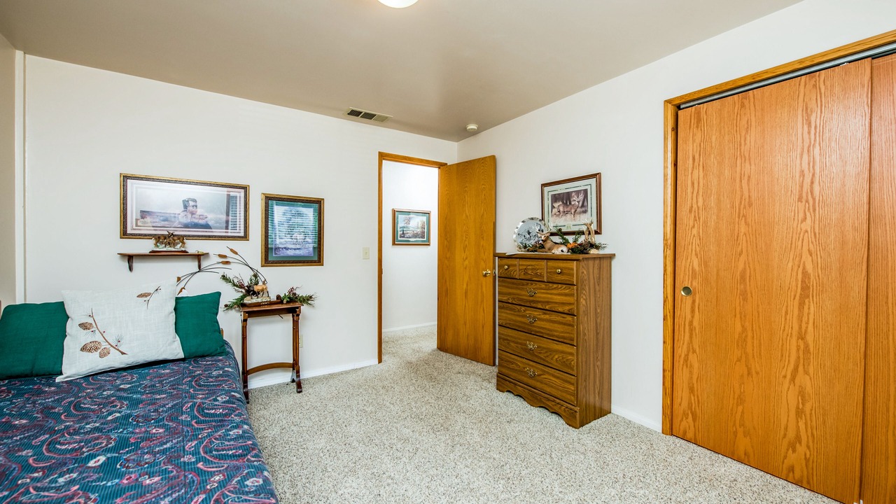 Photo of Bedroom in Shaver Lake