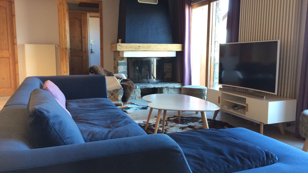 Photo of Livingroom in Arc-1800
