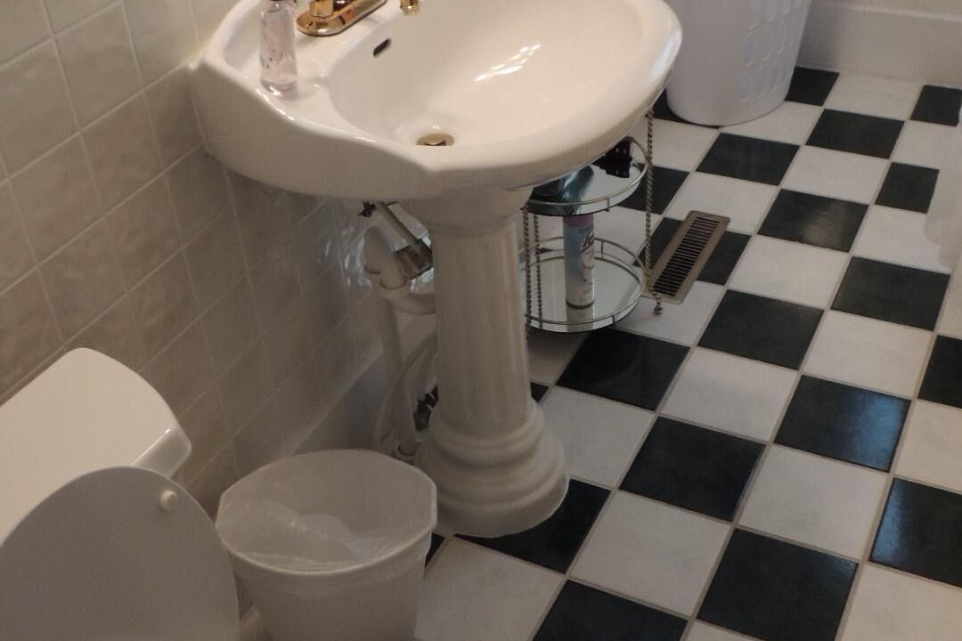 Photo of Bathroom in Decorah