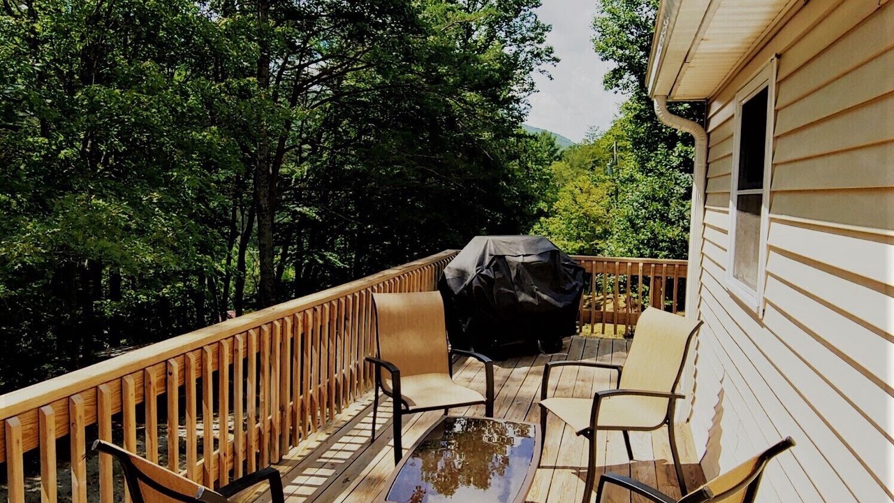 Photo of Others in Lake Toxaway