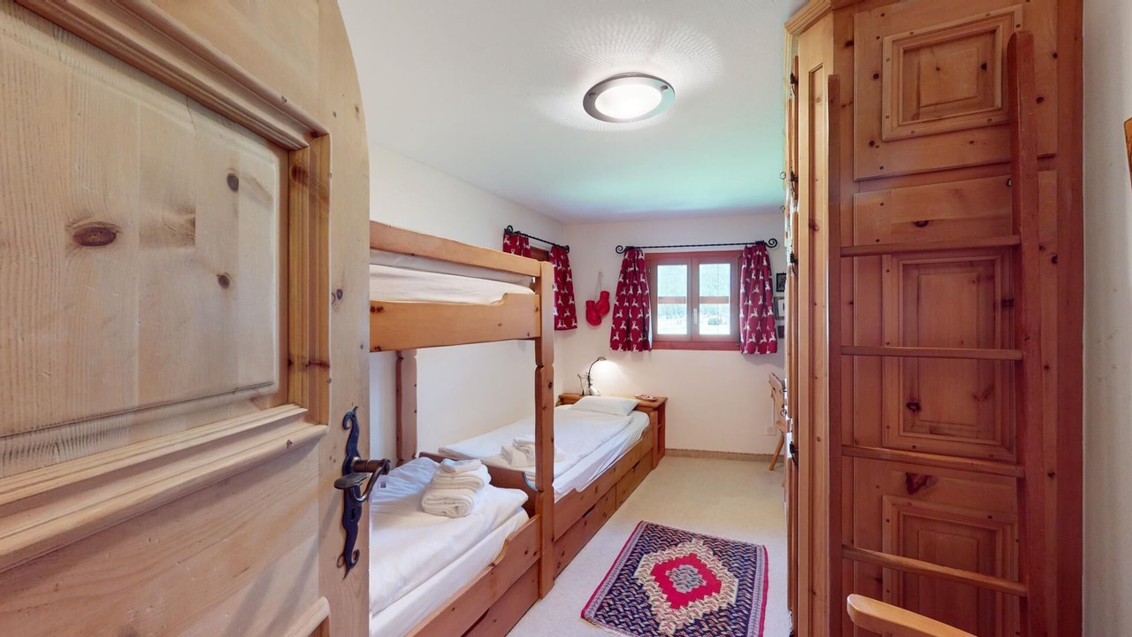 Photo of Bedroom in Silvaplana