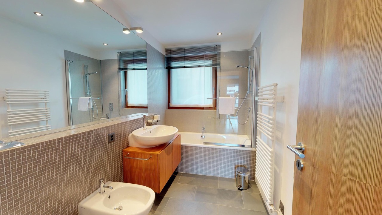 Photo of Bathroom in Maloja