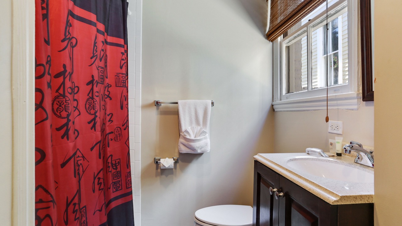 Photo of Bathroom in Touro