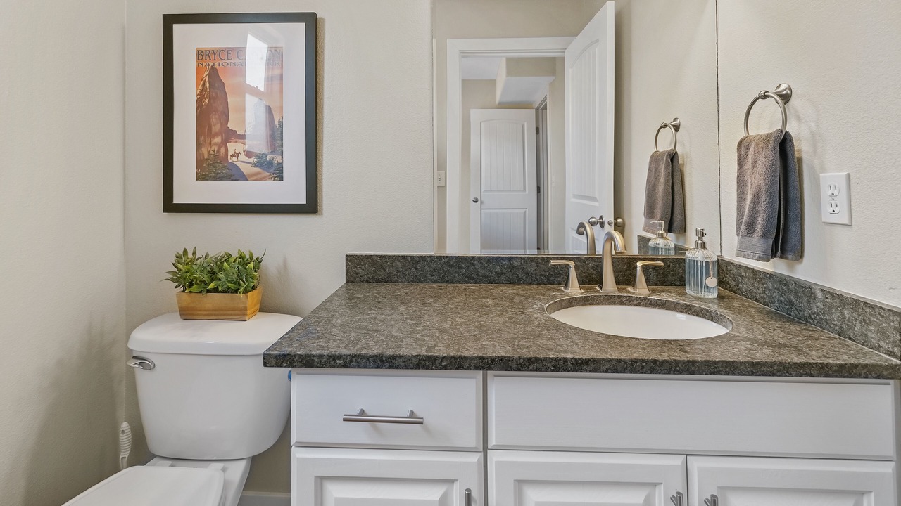 Photo of Bathroom in La Verkin