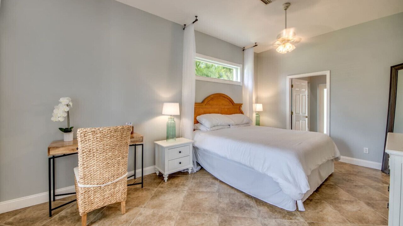 Photo of Bedroom in Caloosahatchee