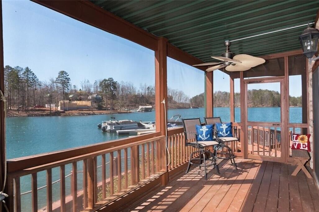 Photo of Outdoor in Six Mile