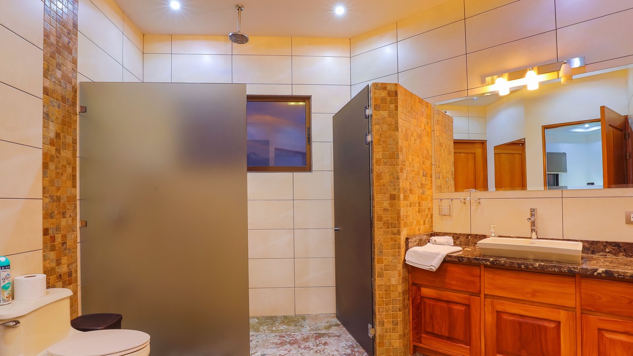 Photo of Bathroom in Quepos