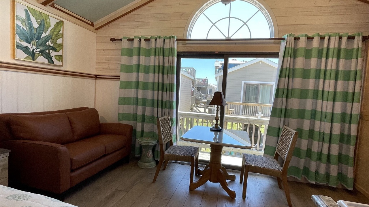 Photo of Livingroom in Hatteras