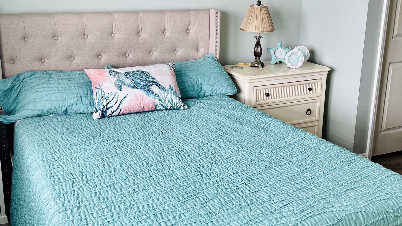 Photo of Bedroom in Emerald Isle