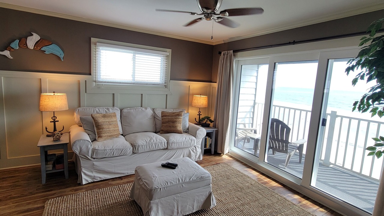 Photo of Bedroom in Surfside Beach