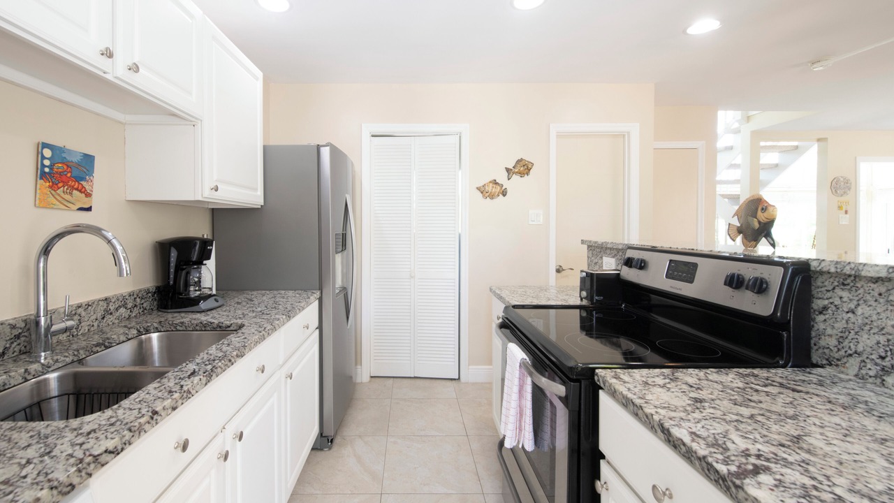 Photo of Kitchen in Rum Point