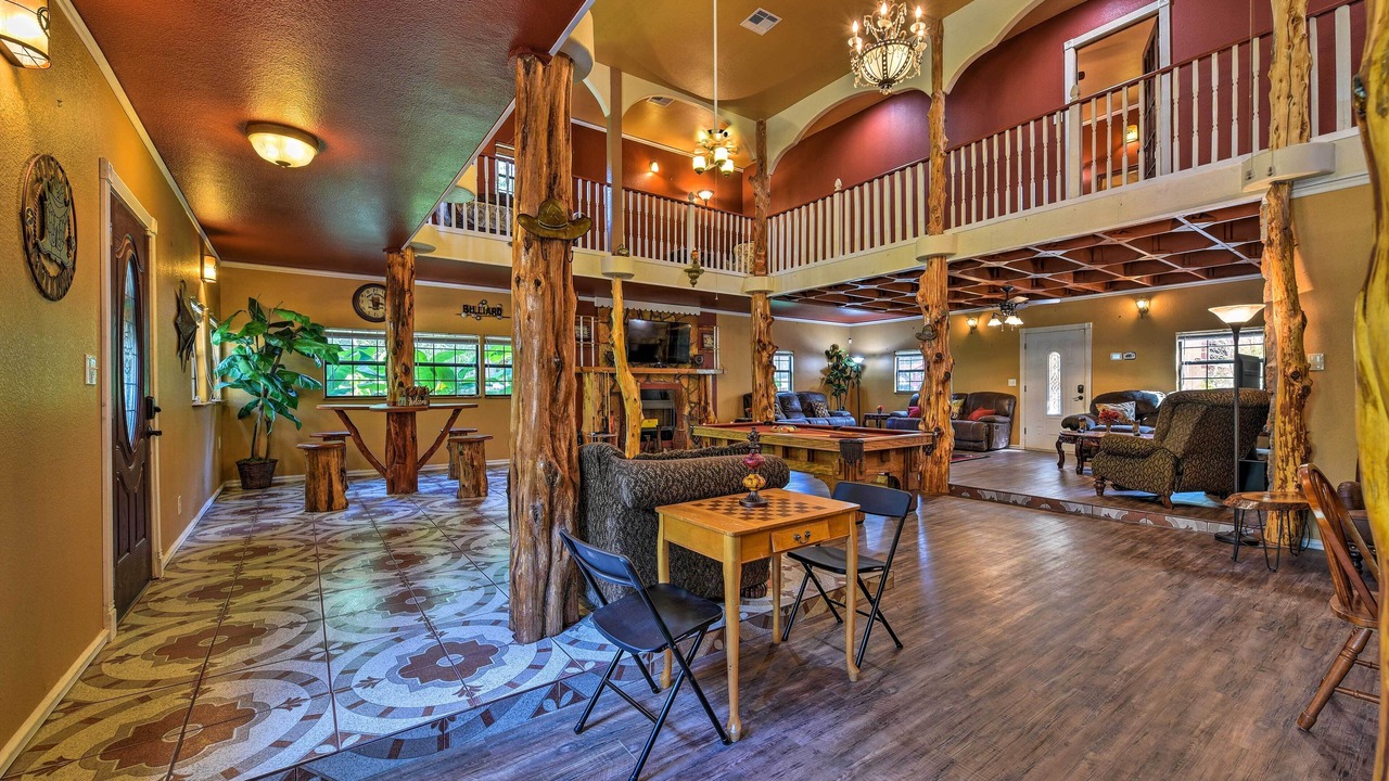 Photo of Bedroom in Conroe