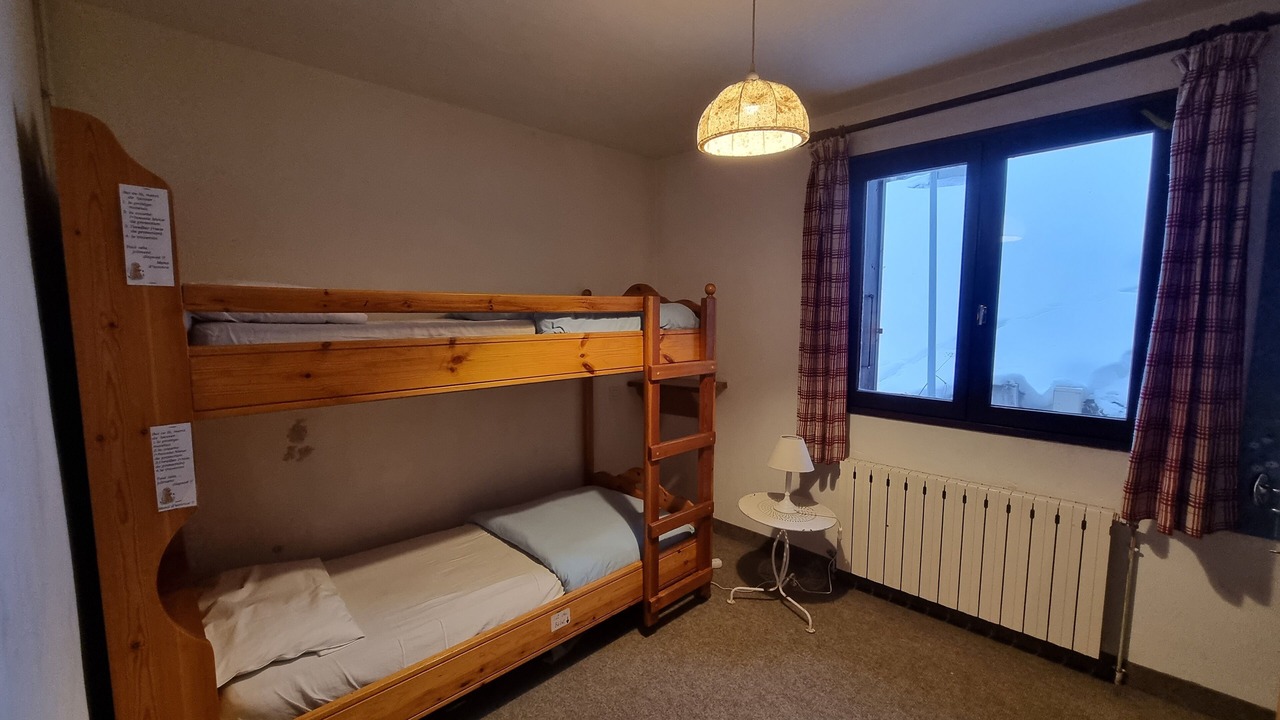 Photo of Bedroom in Molines-en-Queyras
