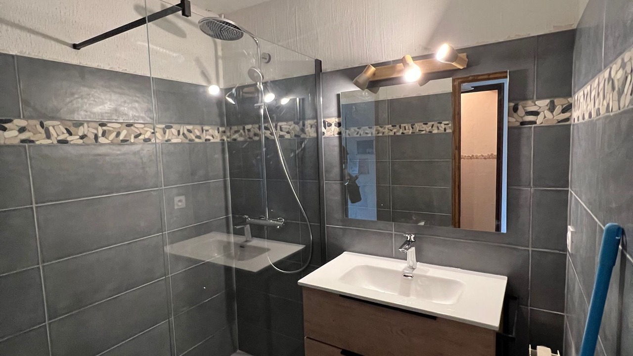 Photo of Bathroom in Molines-en-Queyras