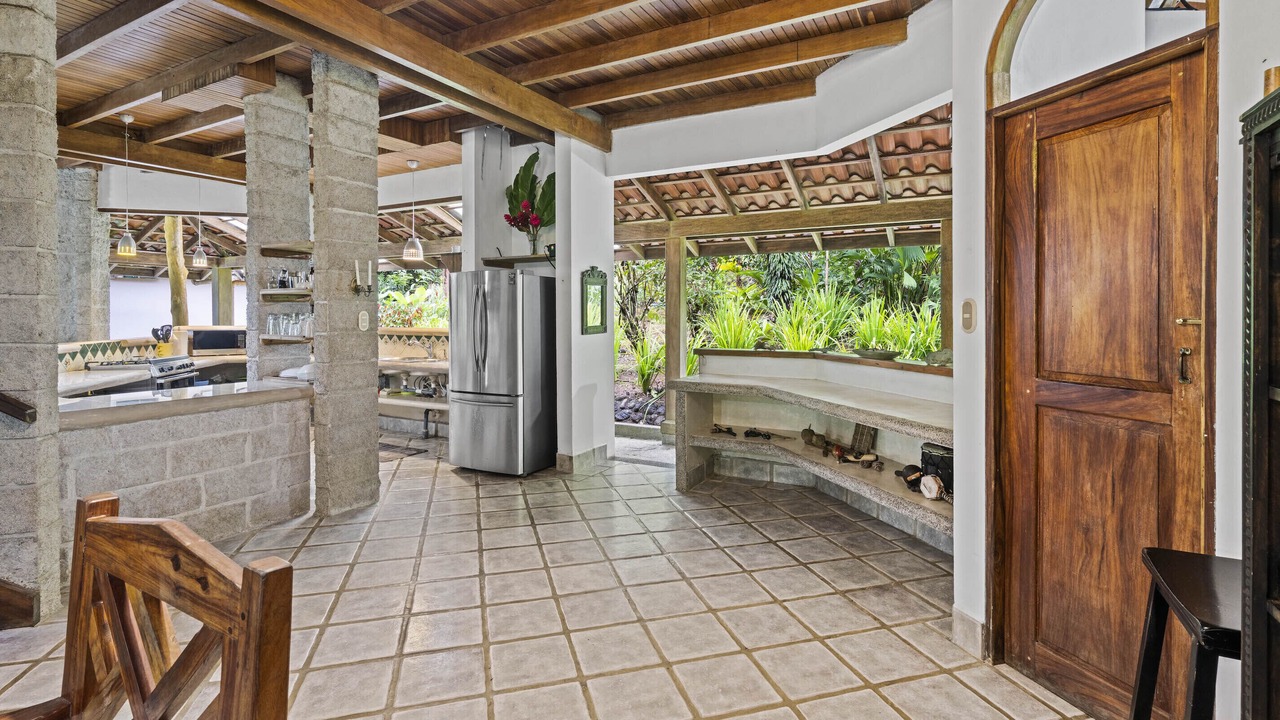 Photo of Kitchen in Drake Bay
