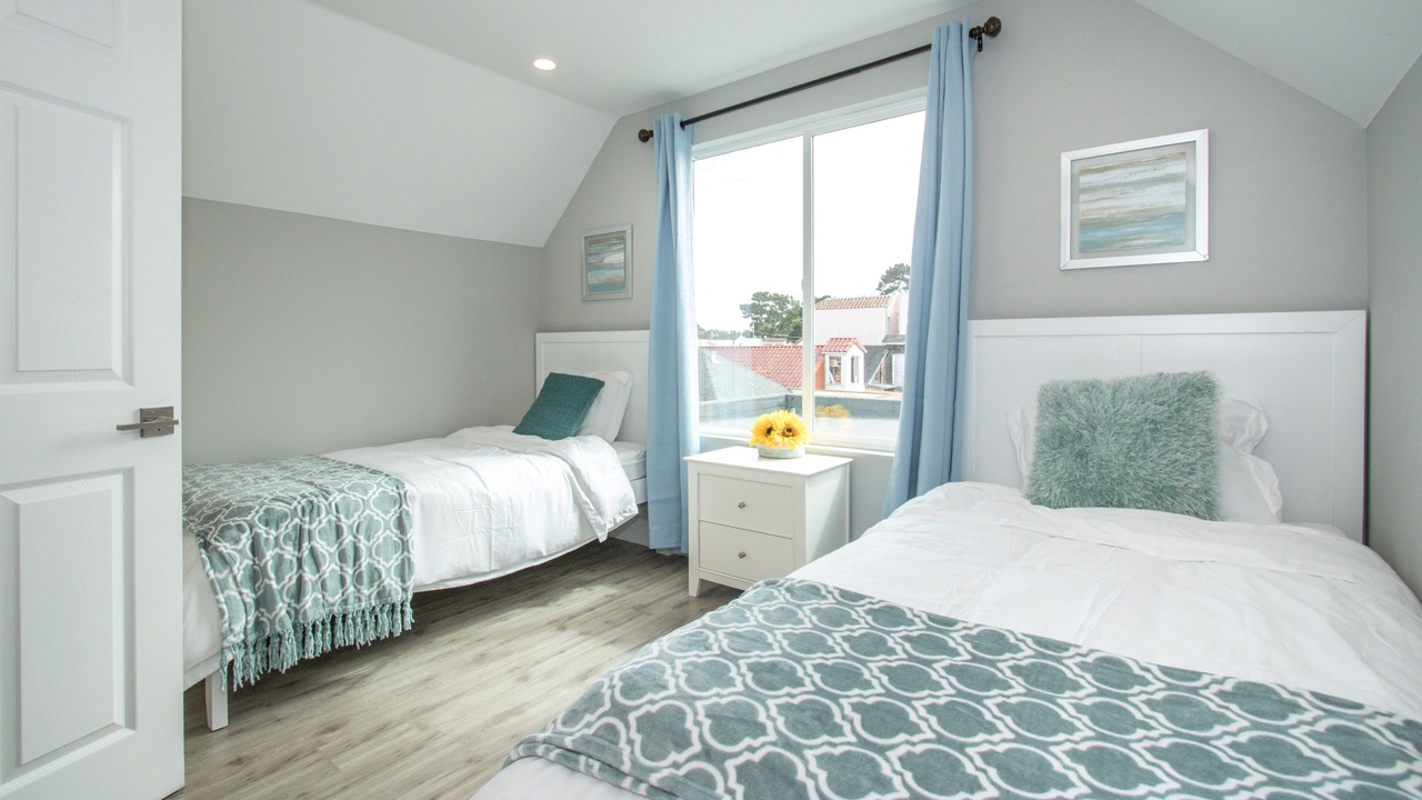 Photo of Bedroom in Daly City