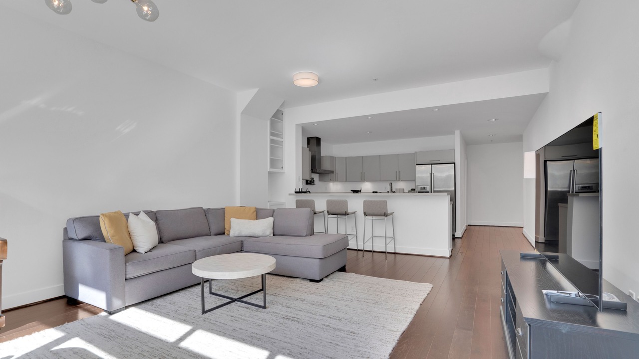 Photo of Livingroom in Hayes Valley
