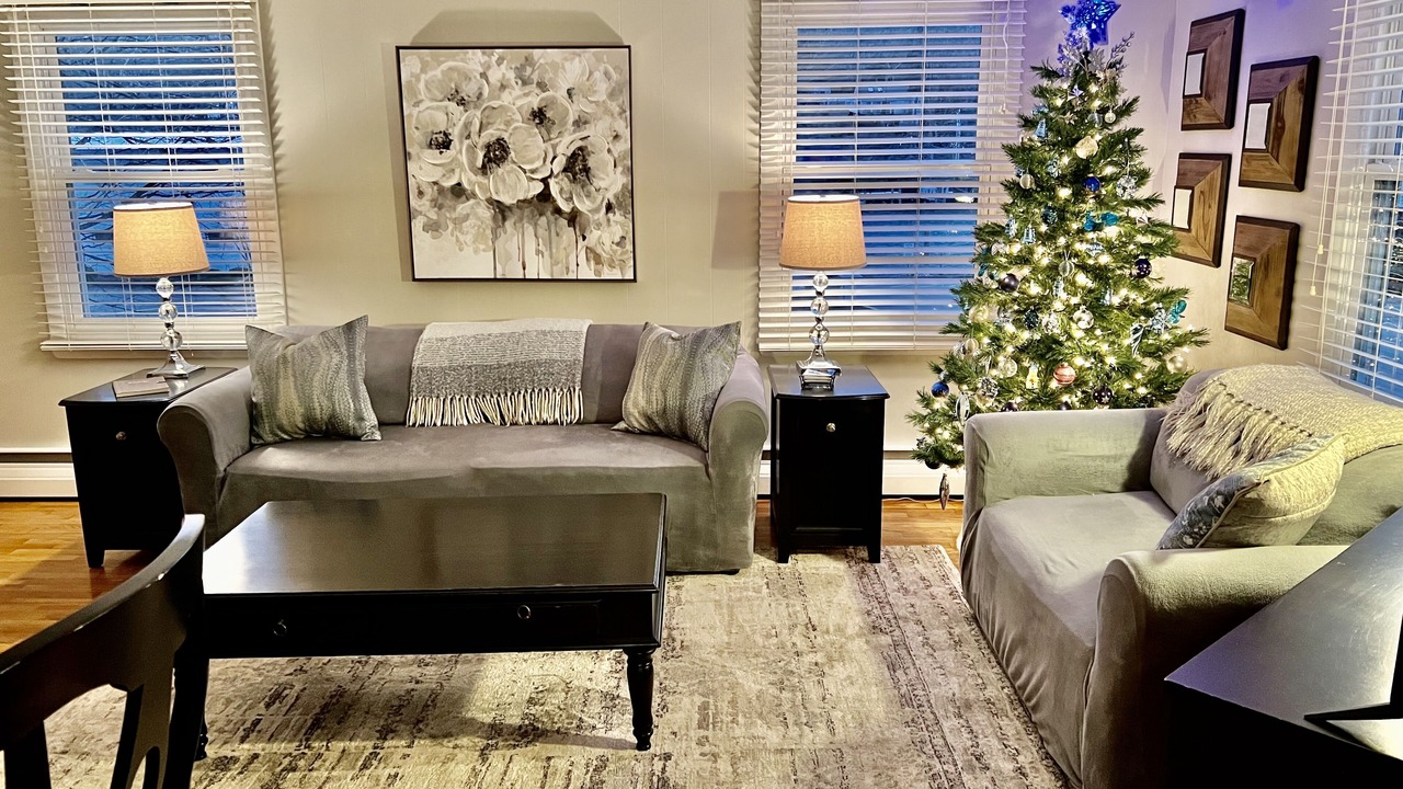 Photo of Livingroom in Saugatuck