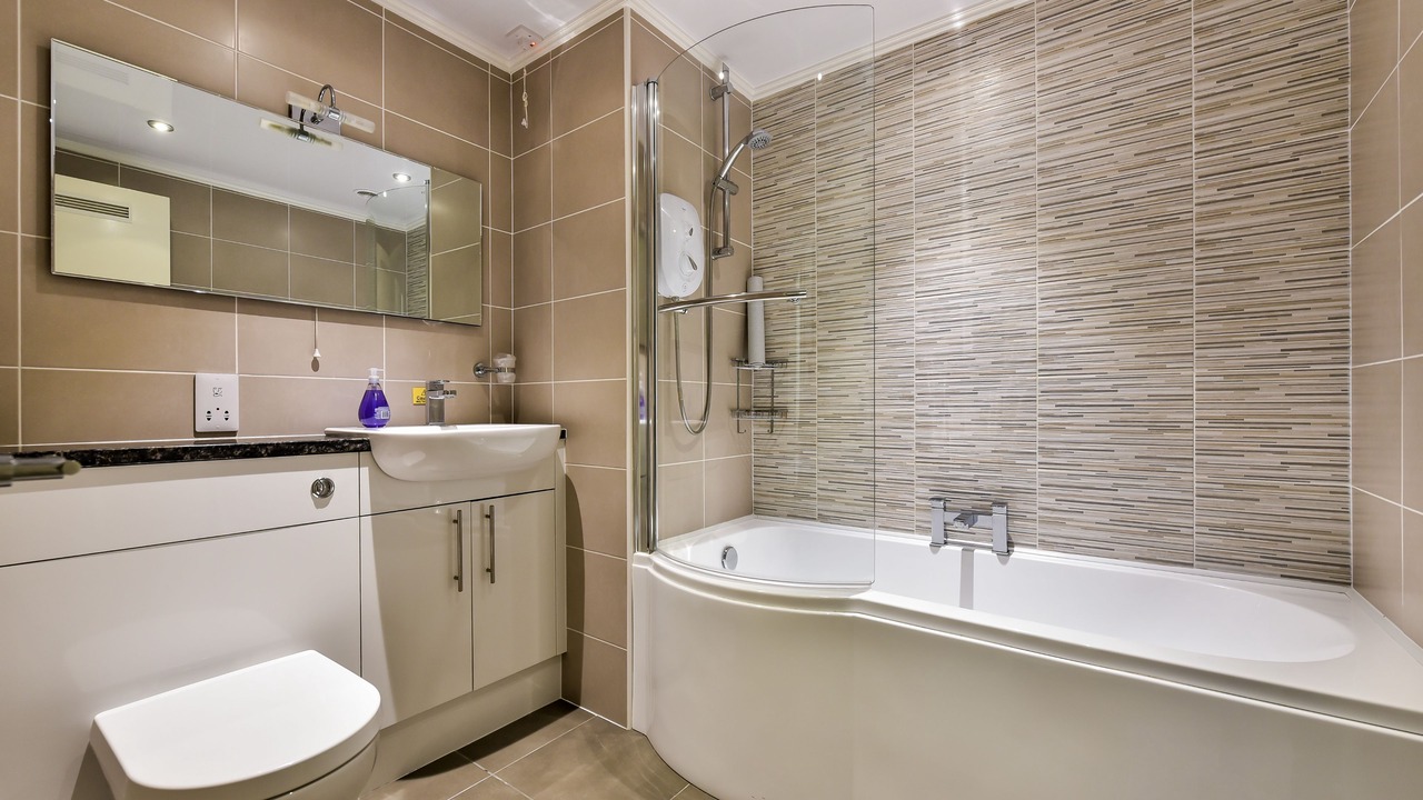 Photo of Bathroom in Slate Islands