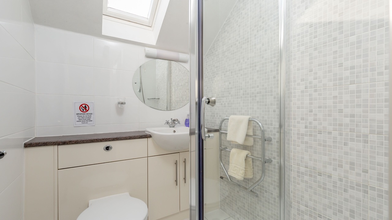 Photo of Bathroom in Slate Islands