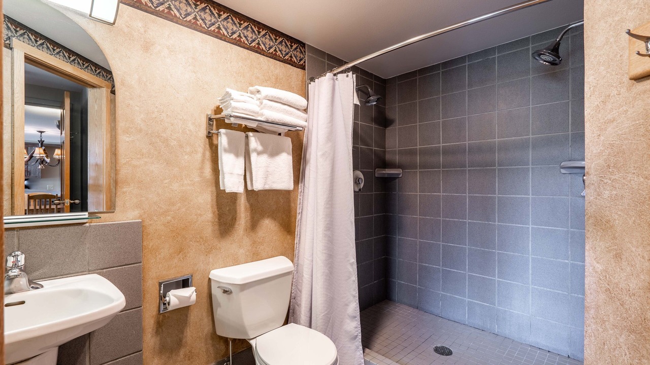 Photo of Bathroom in Big Sky