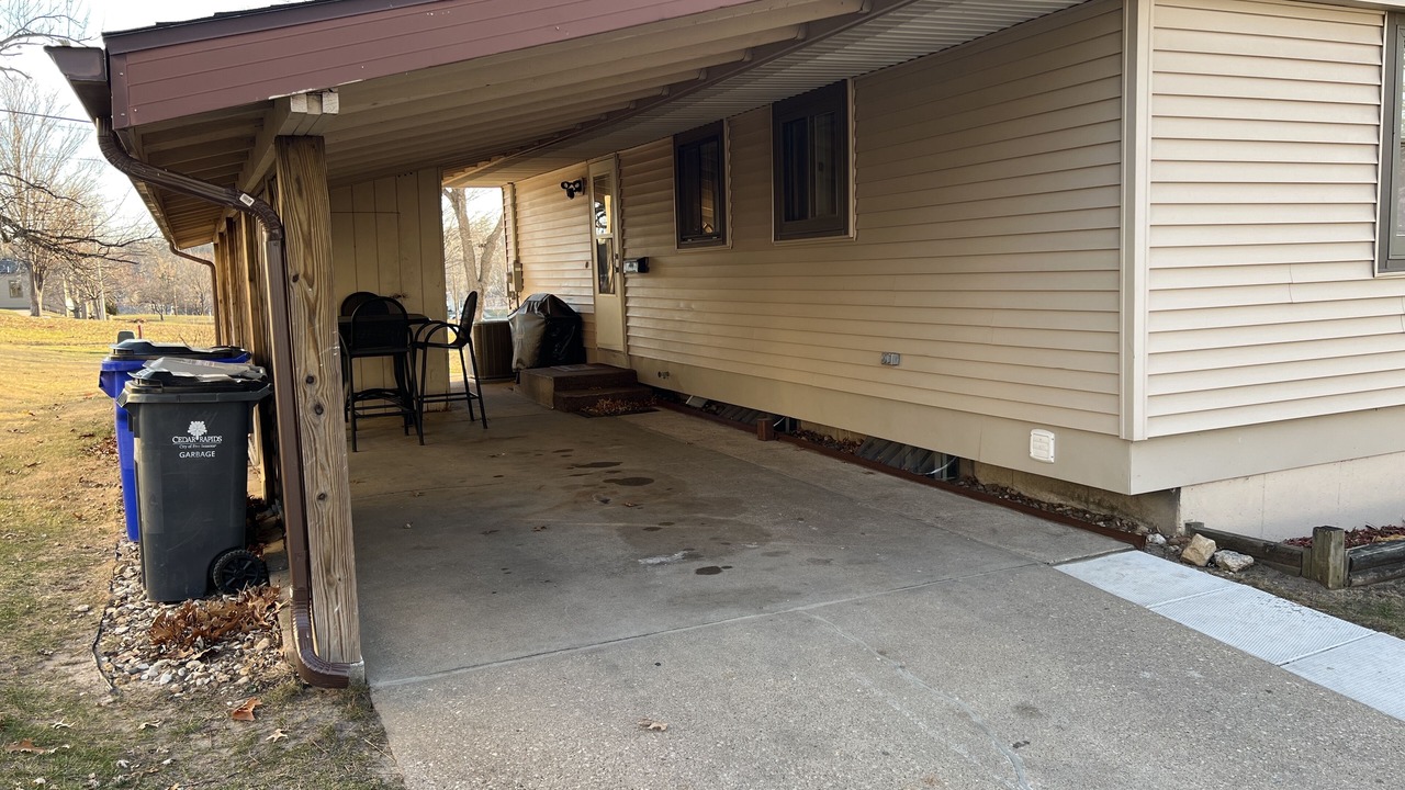 Photo of Outdoor in Cedar Rapids - Iowa City