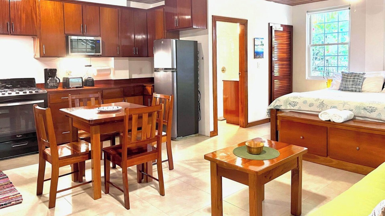 Photo of Bedroom in Caye Caulker