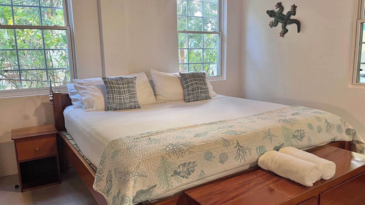 Photo of Bedroom in Caye Caulker