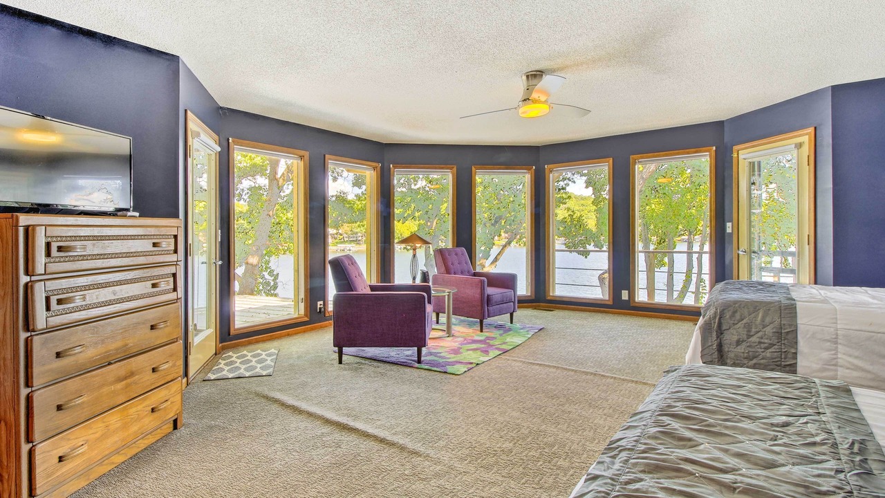 Photo of Bedroom in Sunrise Beach