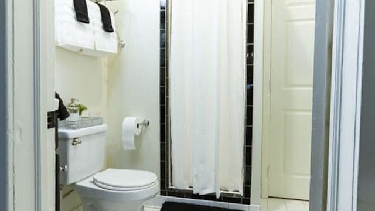 Photo of Bathroom in Cannonborough Elliotborough