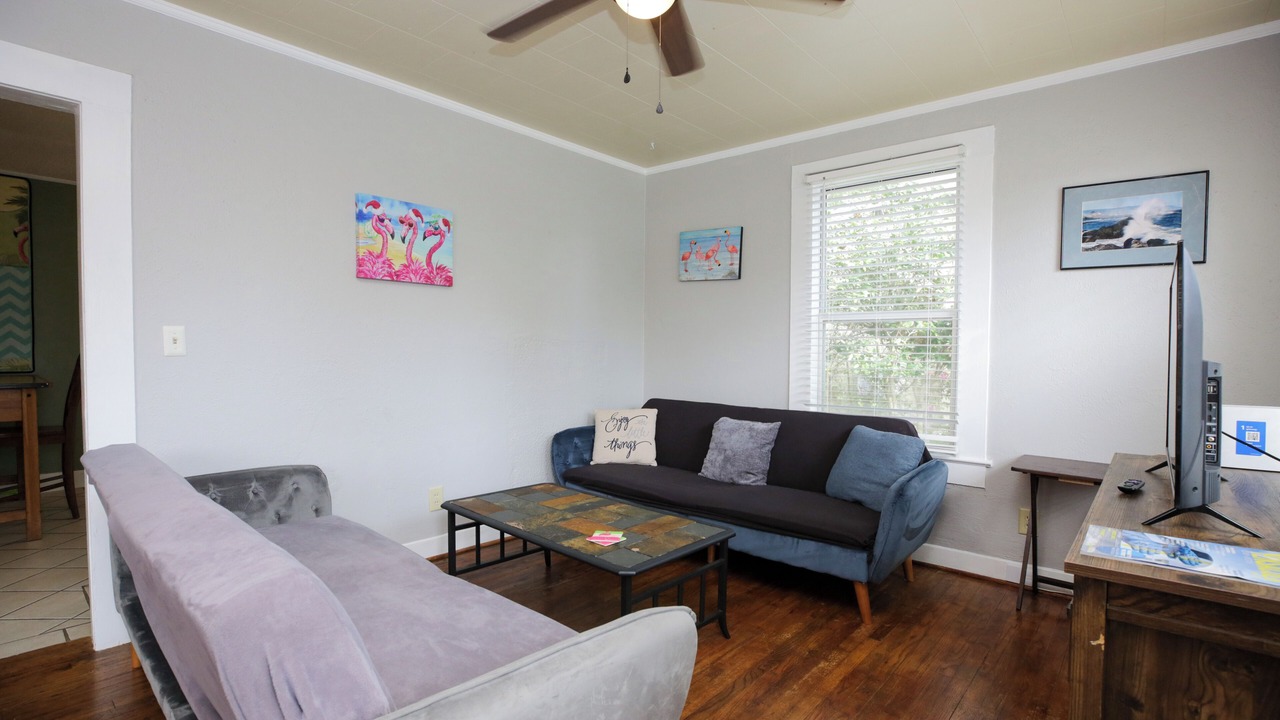 Photo of Livingroom in East Pensacola Heights