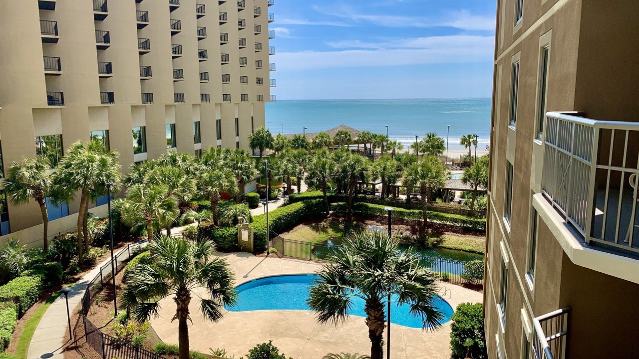 Photo of Patio Balcony in Arcadian Shores