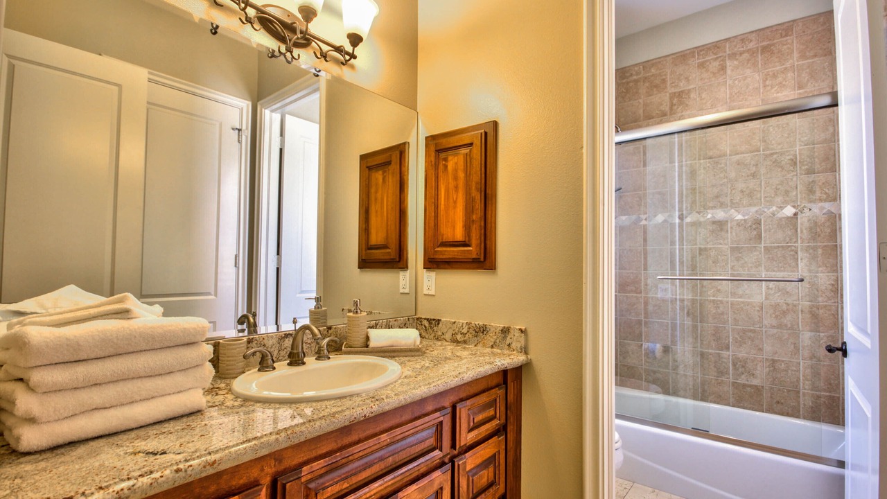 Photo of Bathroom in Murrieta