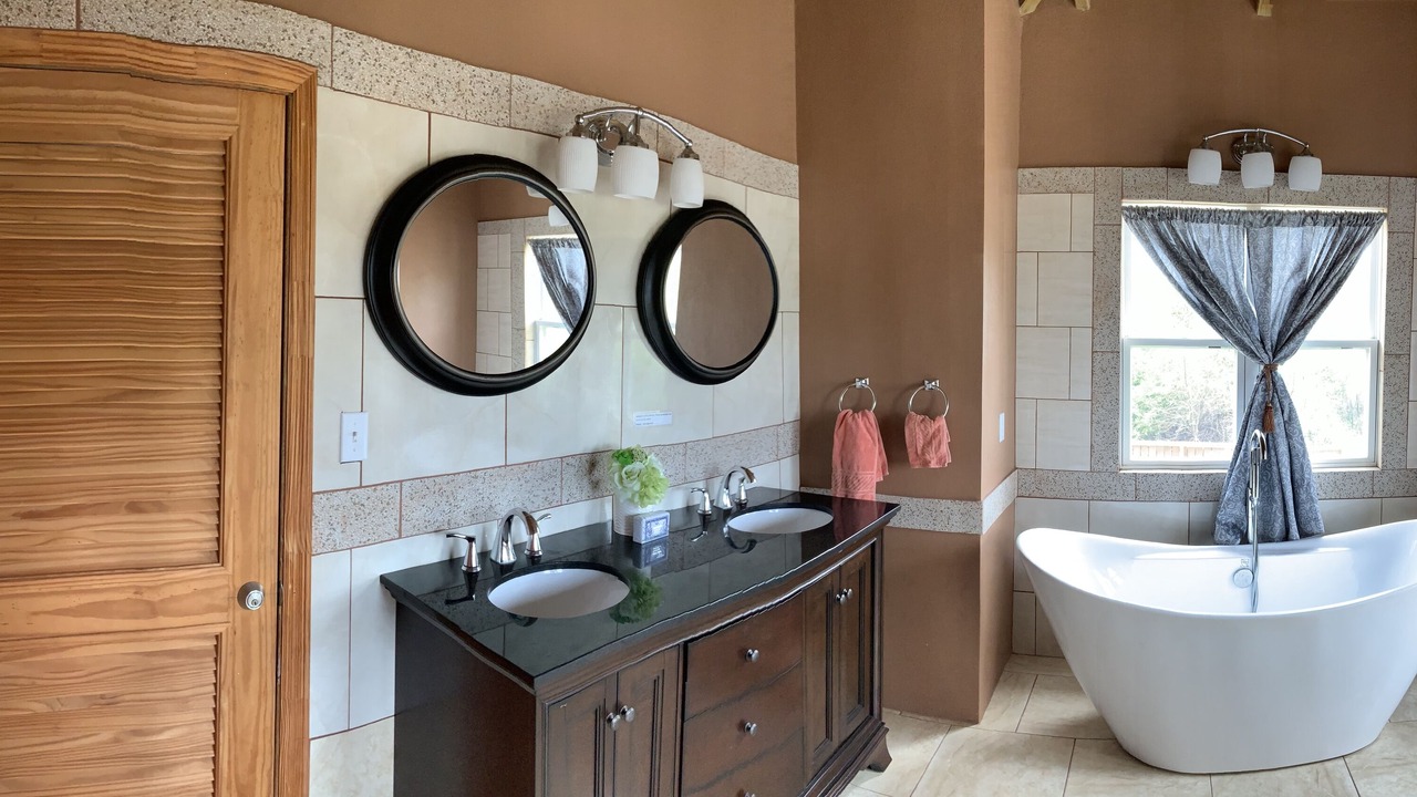 Photo of Bathroom in Piccadilly