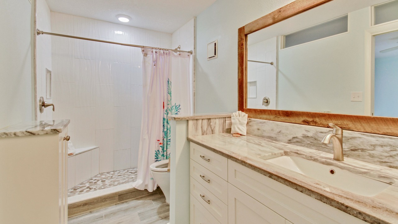 Photo of Bathroom in Sunset Beach